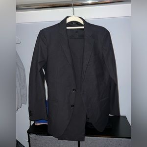 Brand New Sene Flextech Soho Suit (Retail $599)